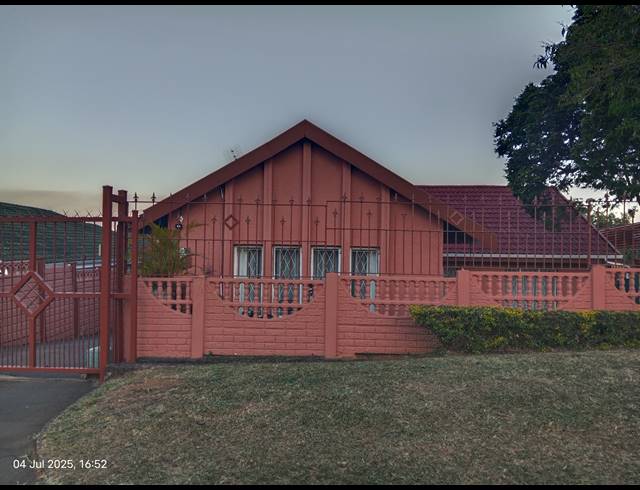 3 BEDROOM HOUSE FOR SALE IN NORTHDALE